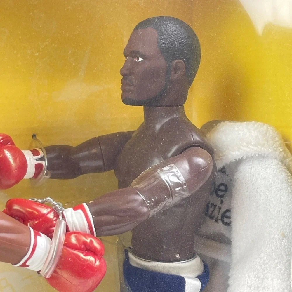 Hasbro Kenner Starting Lineup Timeless Legends Ali v Frazier Boxing Figures Set
